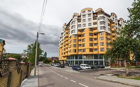Apartments Roksolany 16